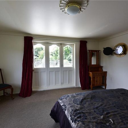 Woodlyn Park Motel Waitomo Caves Bagian luar foto