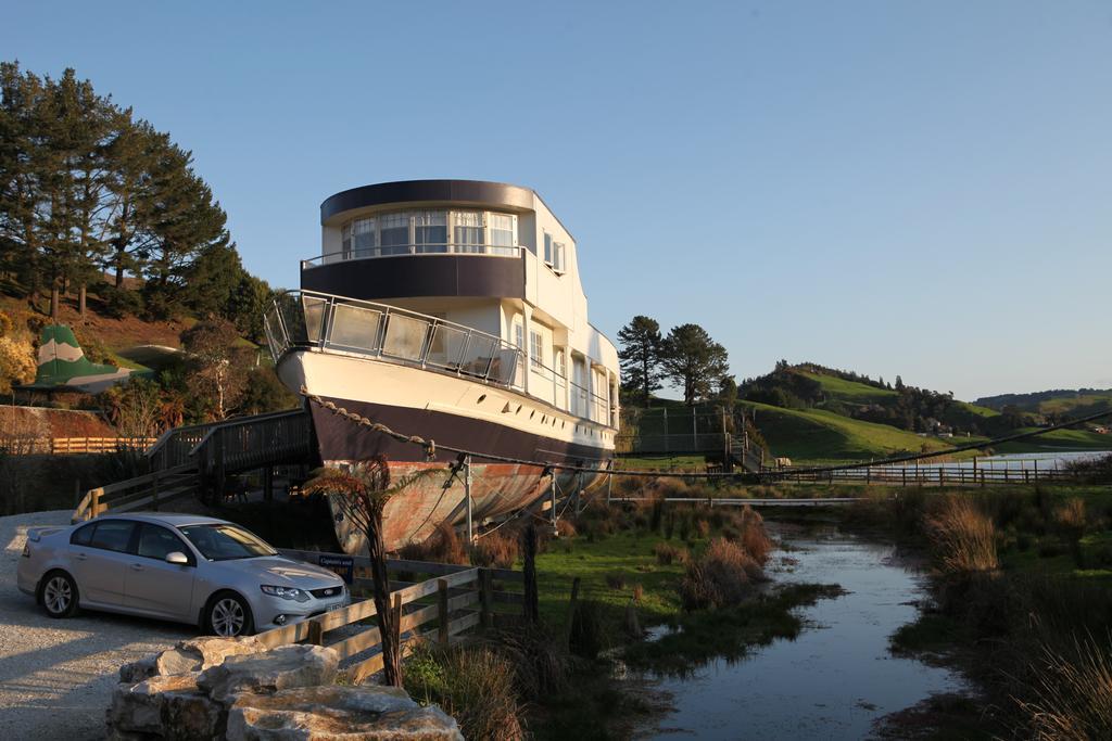 Woodlyn Park Motel Waitomo Caves Bagian luar foto