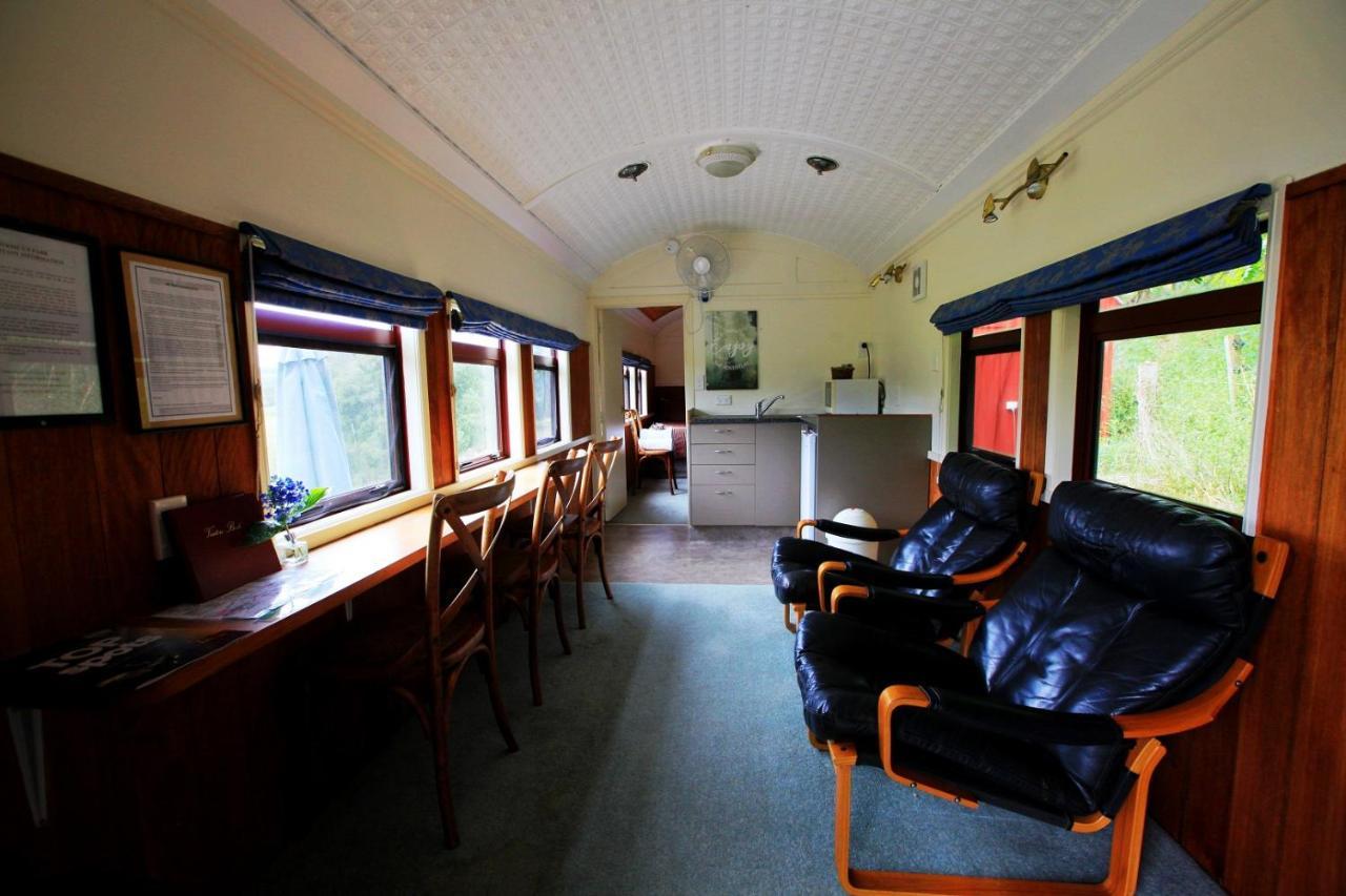 Woodlyn Park Motel Waitomo Caves Bagian luar foto